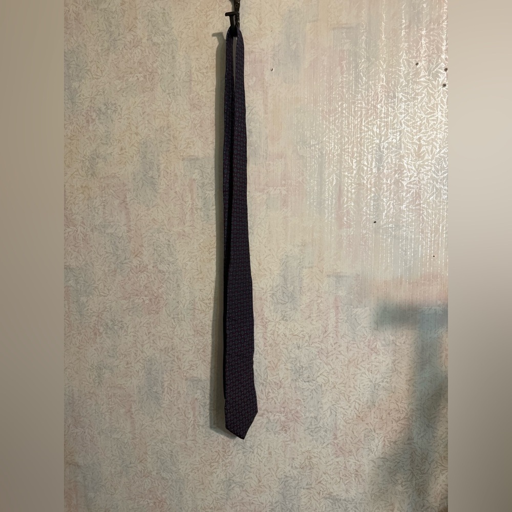 Paco Rabanne 100% Italian Silk Men's Dark Navy Textured Geometric Tie 63”x 3.5”